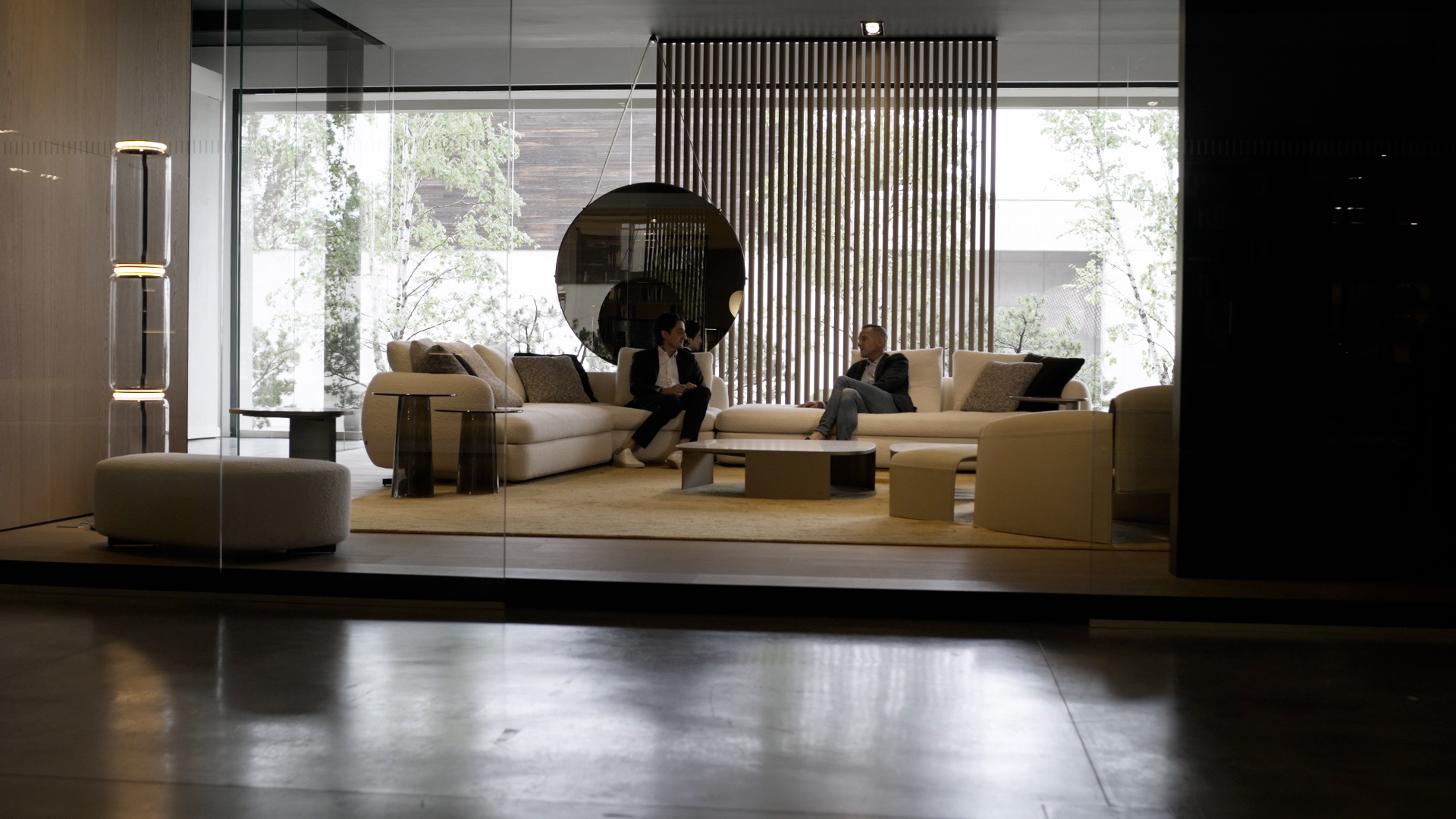 220607_AUxPOLI_TEASER_CLEAN_16x9_v0131